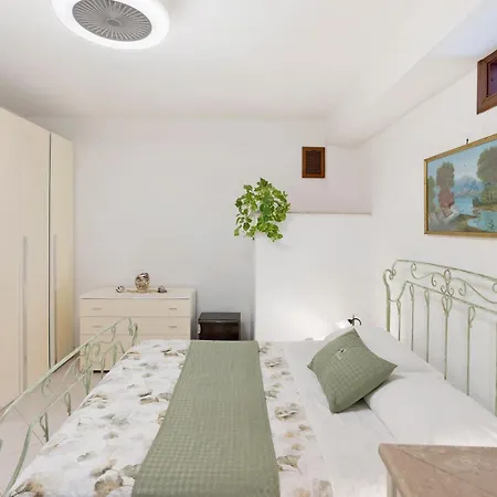 Ulivello House Sea View Apartment